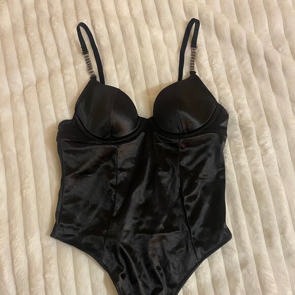 💎 NWOT Stunning Black Satin La Senza Body Suit with Sparkle Gem Straps - Picture 1 of 6